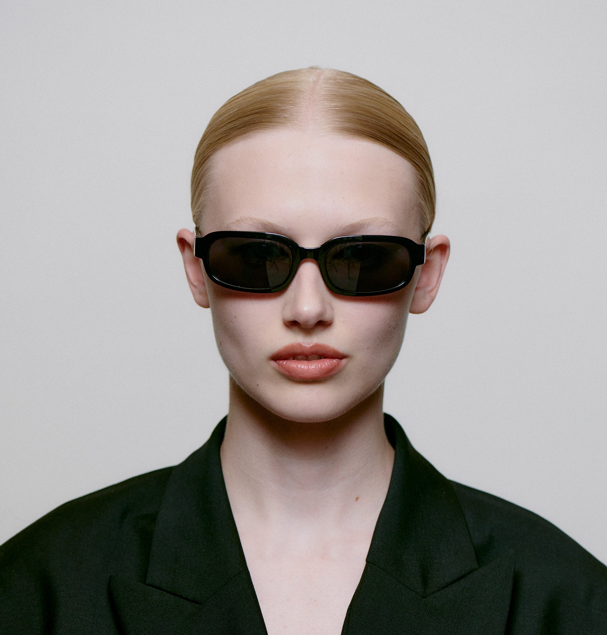 A. Kjaerbede  Sonnenbrille- WILL – BLACK
