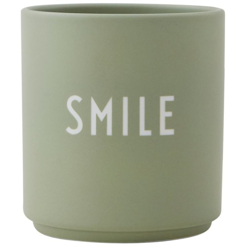 design-letters-favourite-cup-smile-1609930387