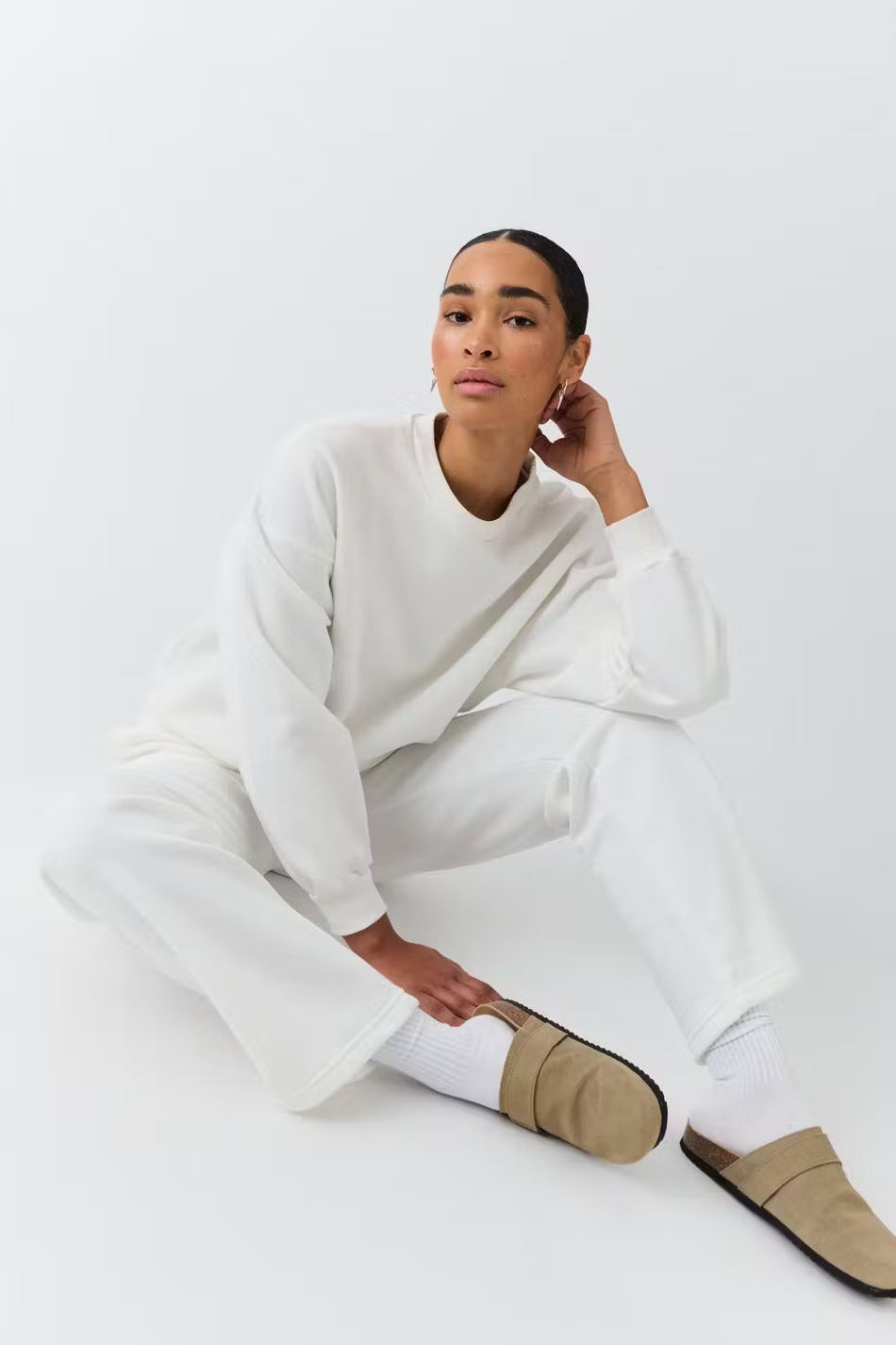 Gina Tricot Basic straight sweatpants weiss