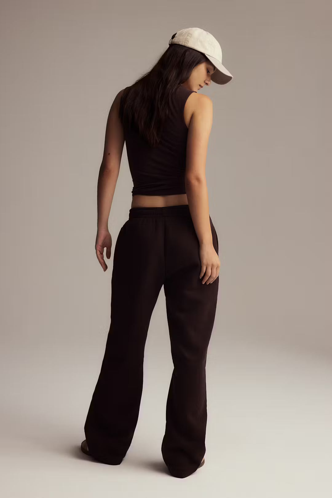 Gina Tricot Basic straight sweatpants braun