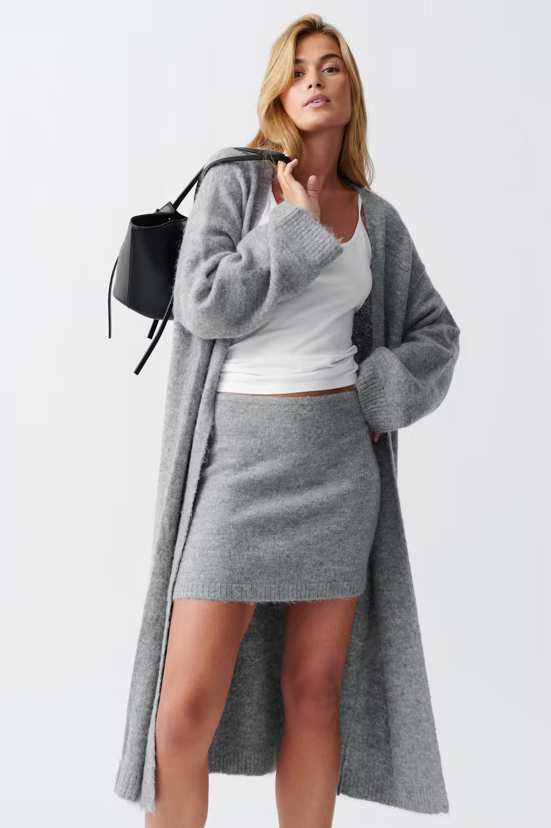 Gina Tricot Long knitted cardigan grau
