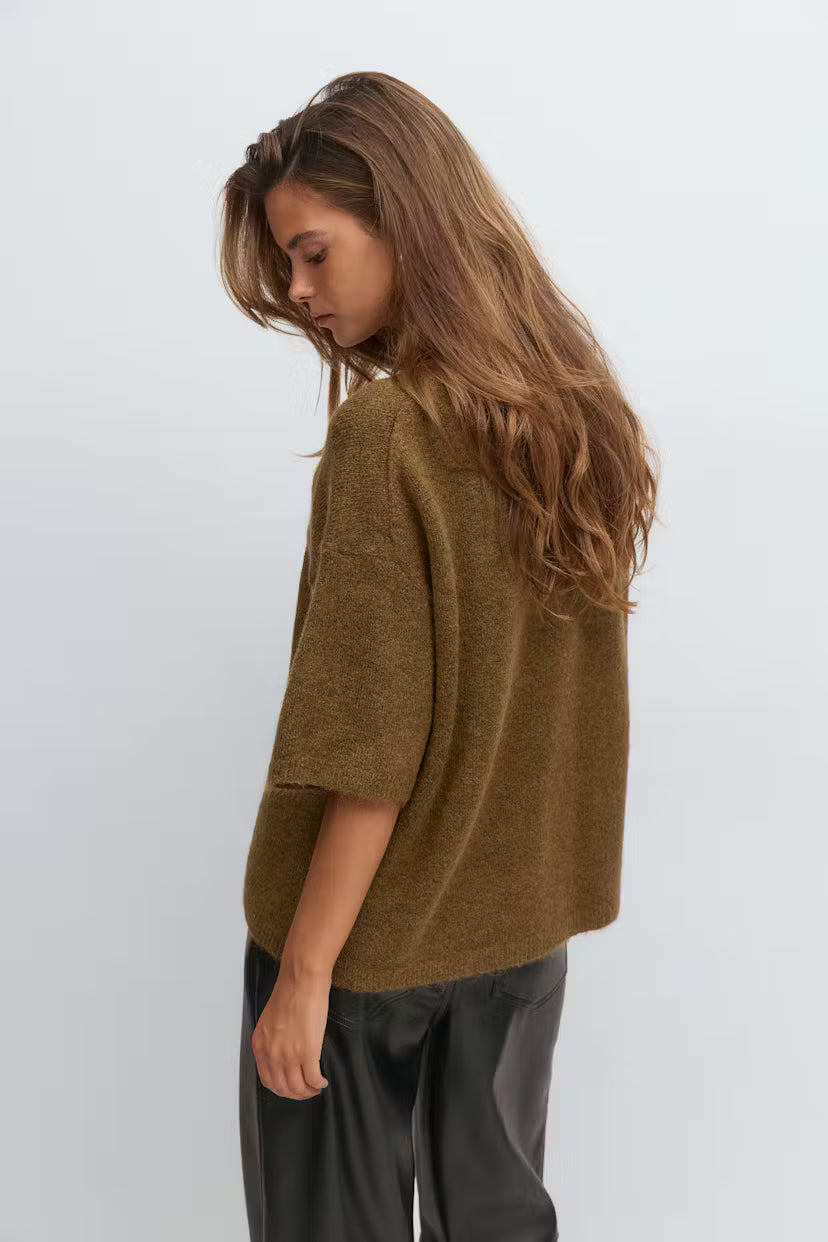 Gina Tricot knitted short sleeve top grün