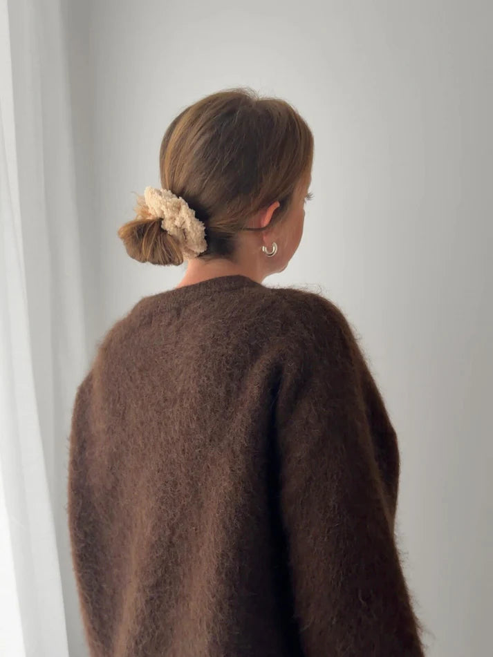 Jona the Label- EVERYDAY SCRUNCHIE teddy beige