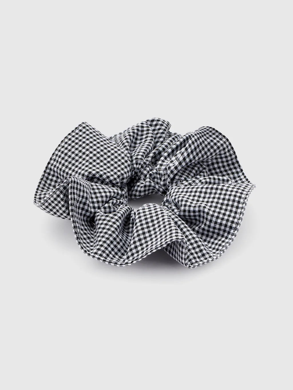 Edited Scrunchie 'Lari'