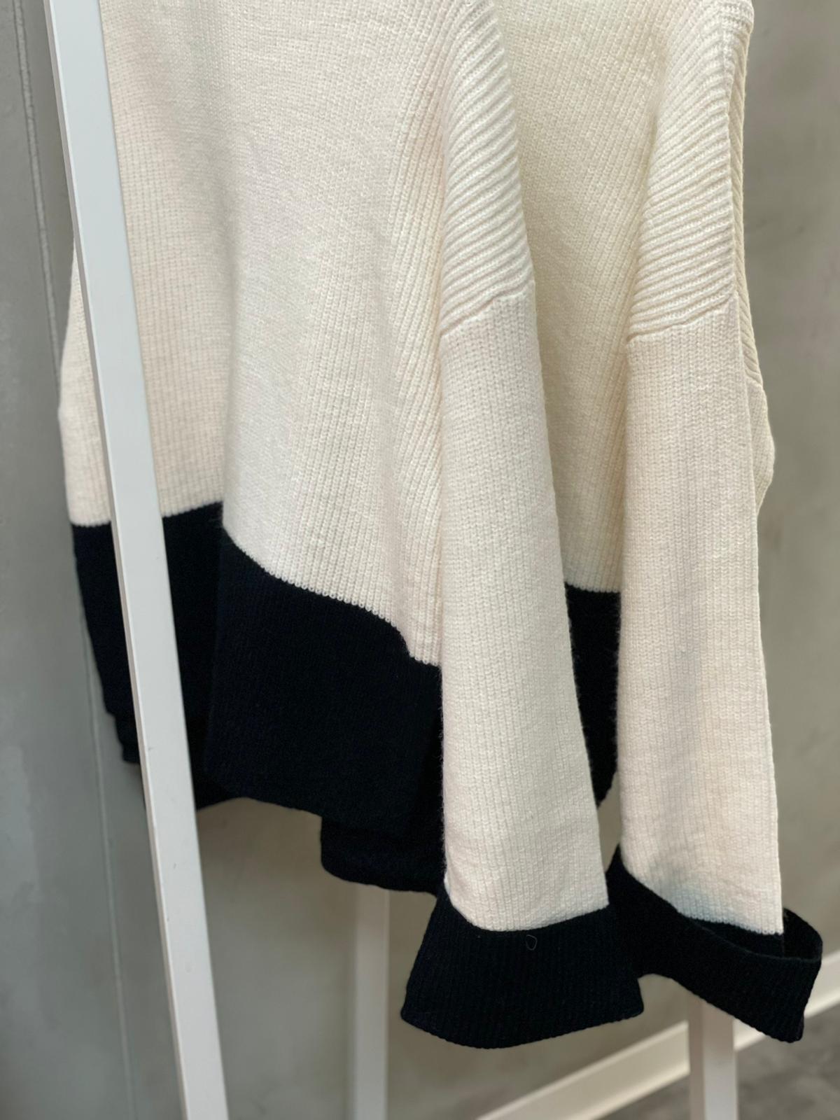 Minette zweifarbiger Knit Pullover