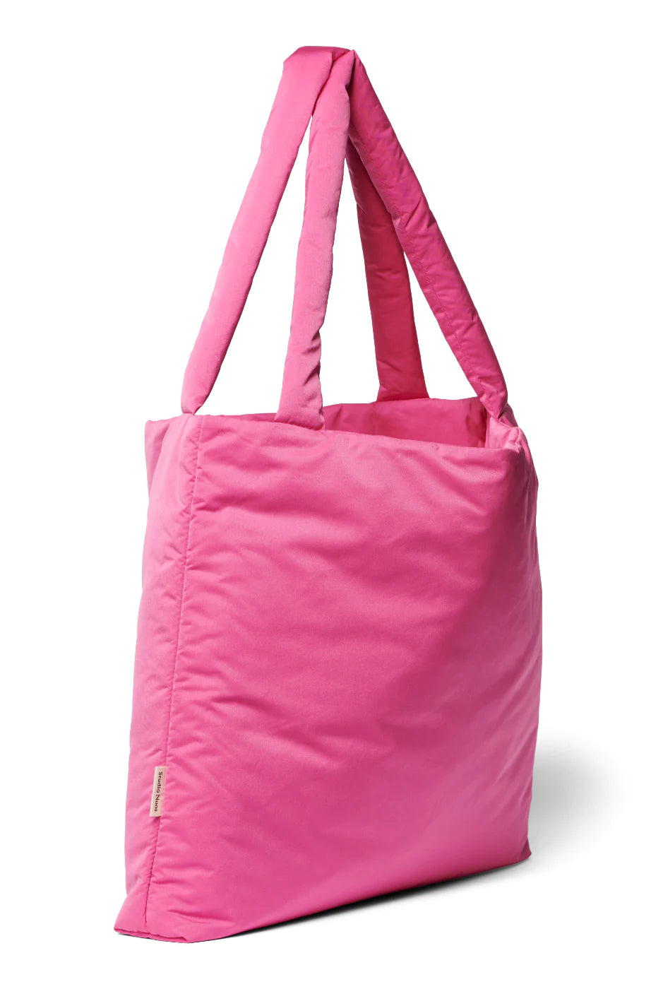 Studio Noos pinke wattierte Mom-Bag