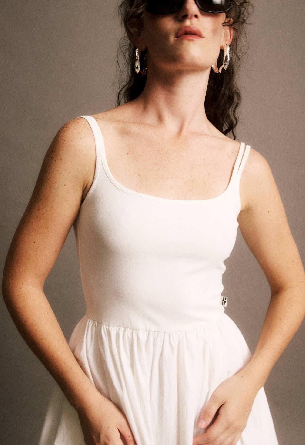 "JISTTHEODORE" Kleid