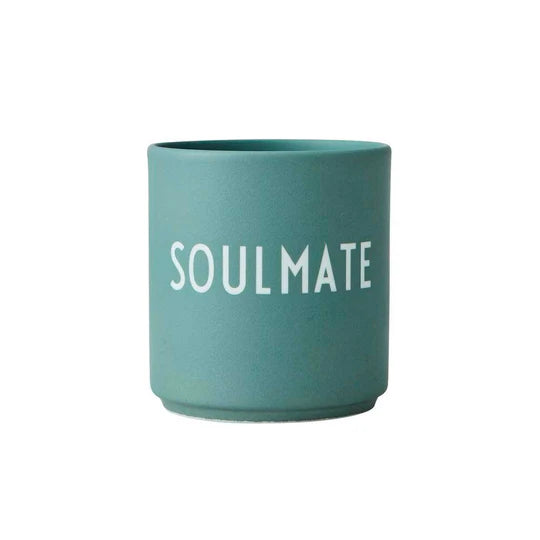 Desgin Letters- LIEBLINGSBECHER "Soulmate" - LIEBE & FREUNDSCHAFT KOLLEKTION