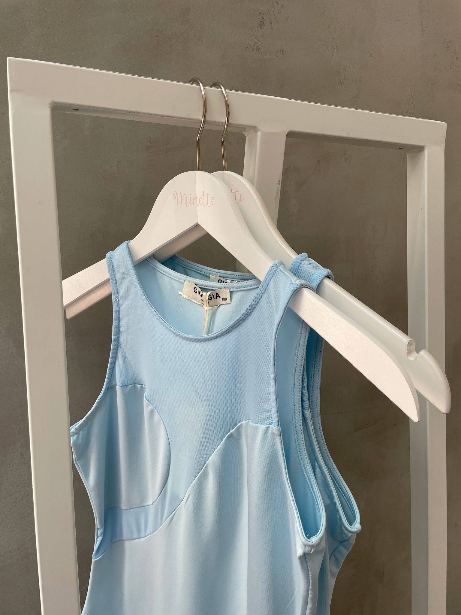 Minette Body mit Transparentem-Einsatz vers. Farben
