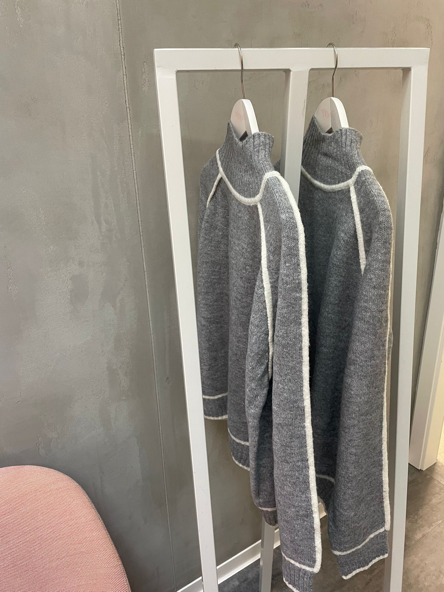 Minette Highneck Knit grau