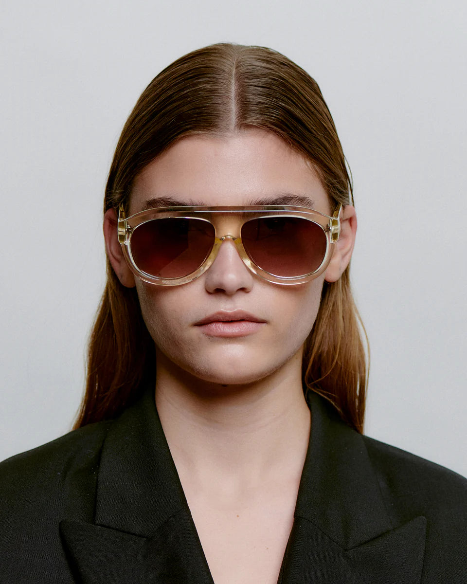 "AKRIO" - ECRU TRANSPARENT Sonnenbrille