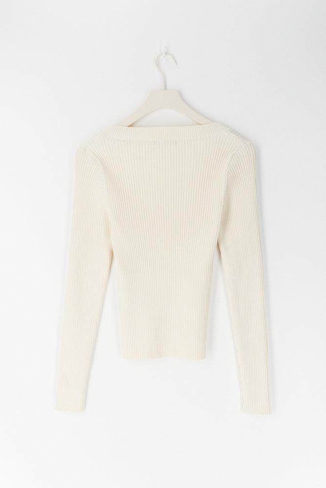 Gina Trioct "Squarenneck"  Knitted Top weiss