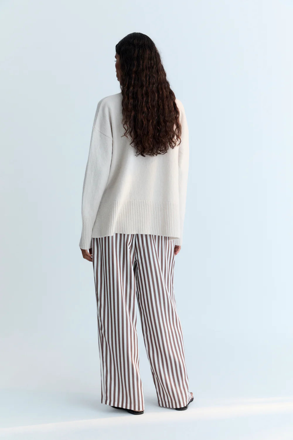 The New Society "Agatha" Woman Jumper Moonlight White