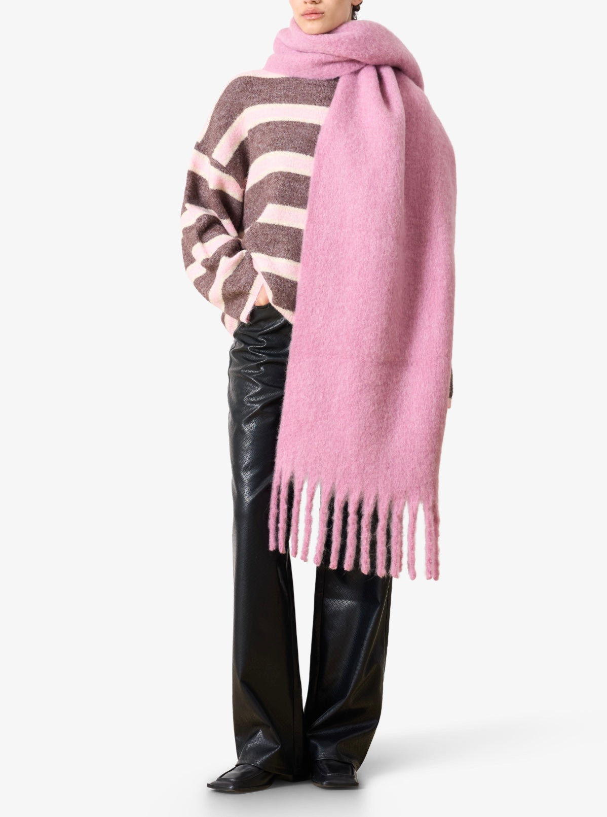 Edited Schal 'Isra' mauve orchid