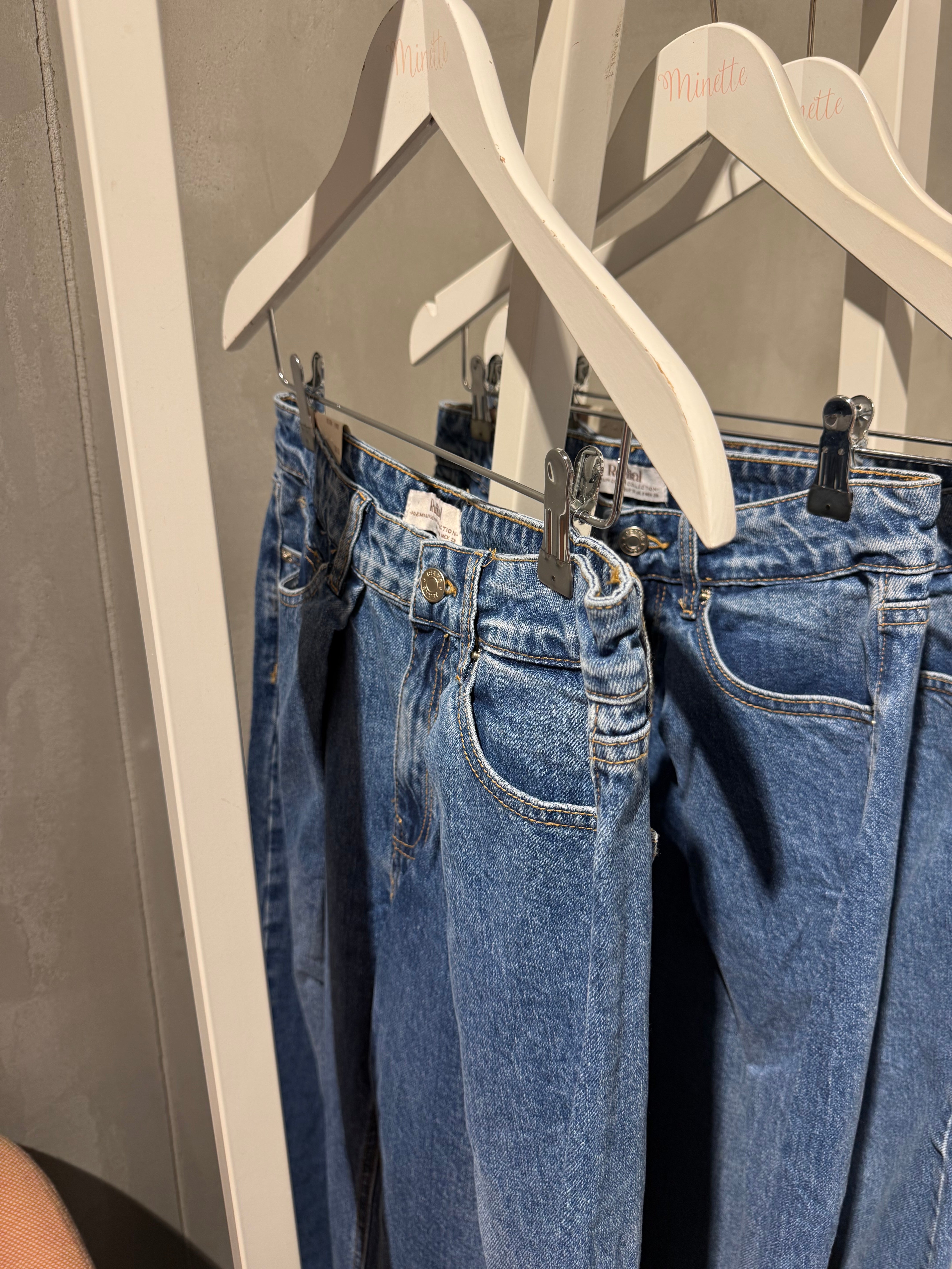 Minette Trendige Ballon Jeans mit High-Waist Schnitt