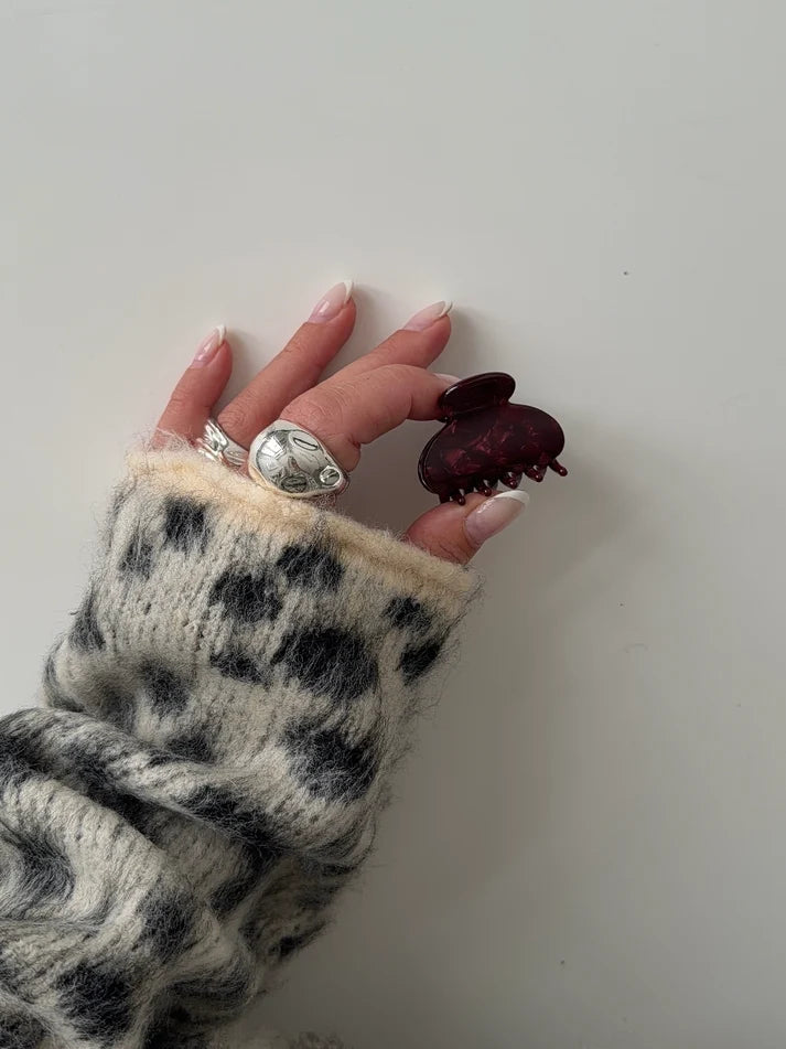 "JTLEMI" CLIP in burgundy