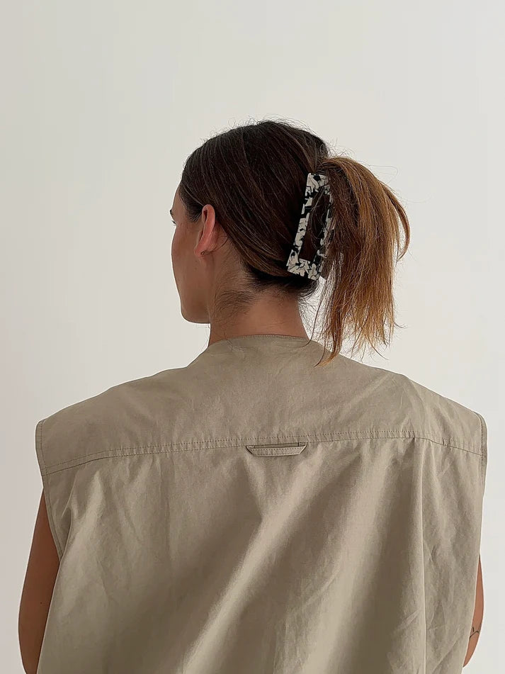 Jona the Label- MILA CLIP