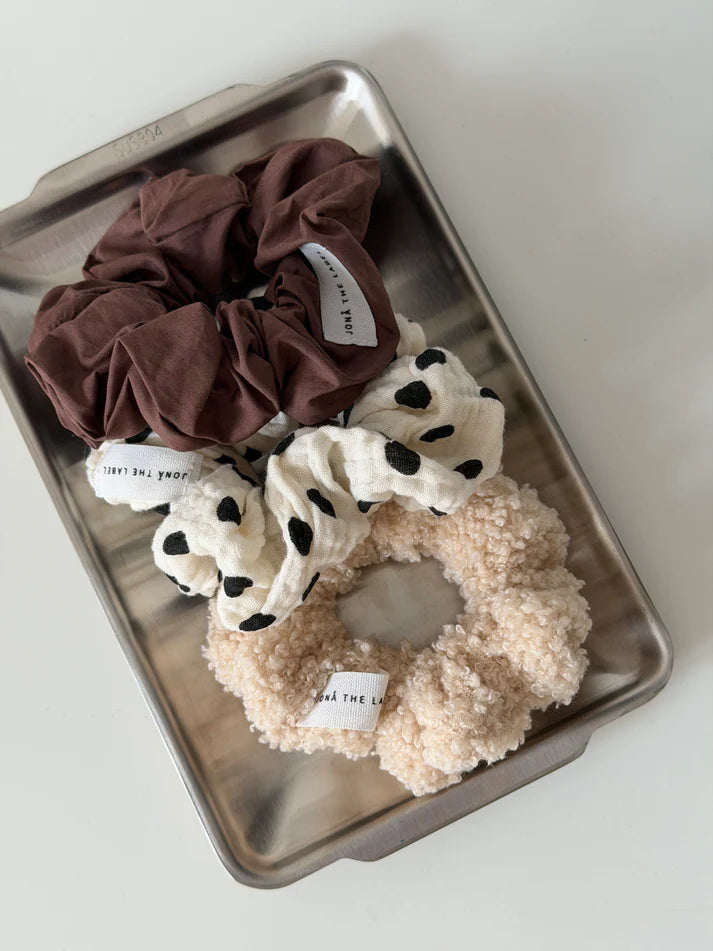 Jona the Label- EVERYDAY SCRUNCHIE chocolate brown