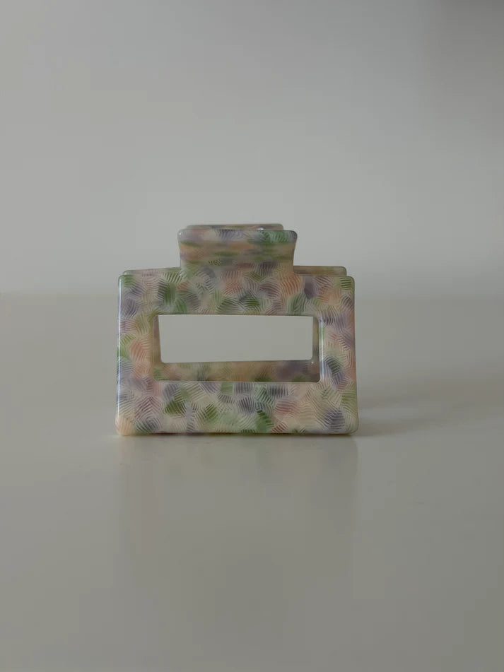 "JTLJOSEFIN" CLIP in dreamy garden