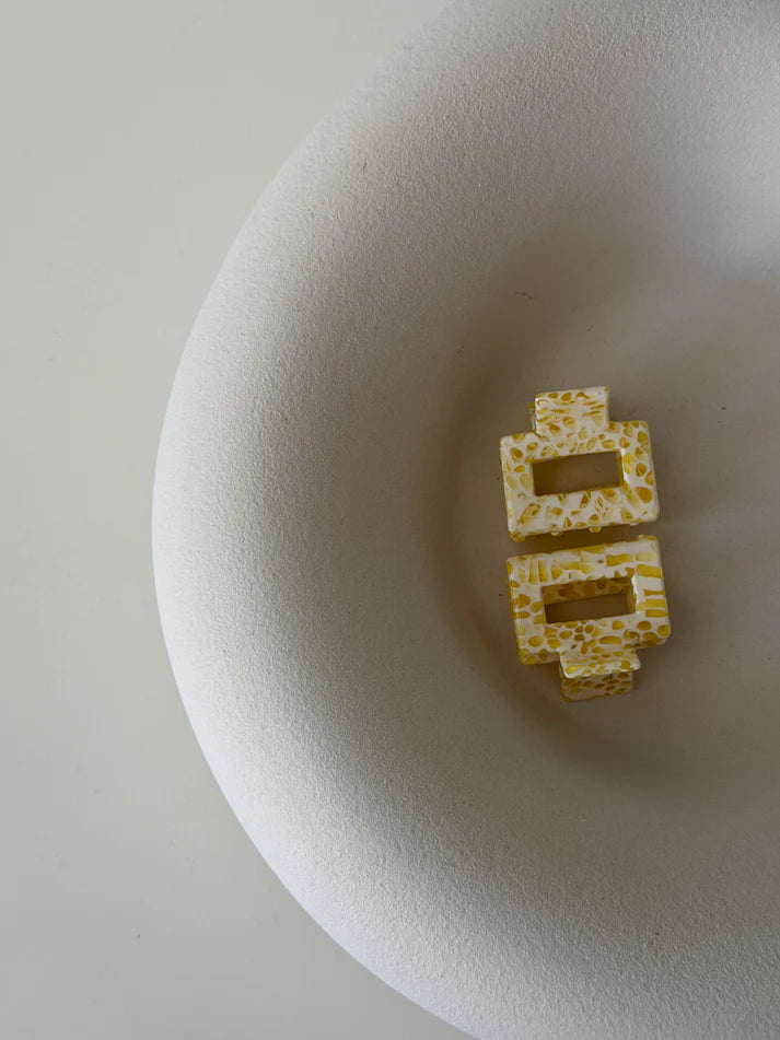 "JTLAVA" CLIP in butter dots