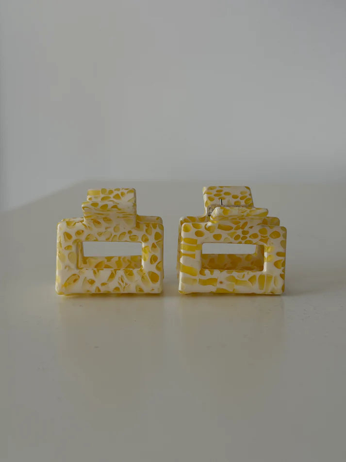 "JTLAVA" CLIP in butter dots