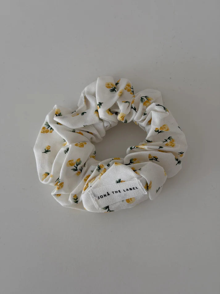 "JTLEVERYDAY" SCRUNCHIES in yellow porcelaine