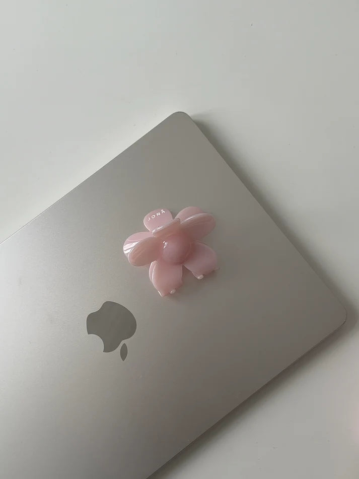 "JTLFLOWER" CLIP in pale blush