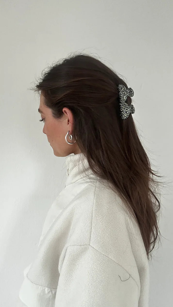 Jona the Label EMI CLIP -  poppy seeds