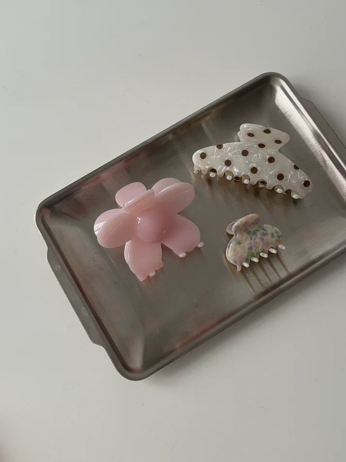 "JTLFLOWER" CLIP in pale blush