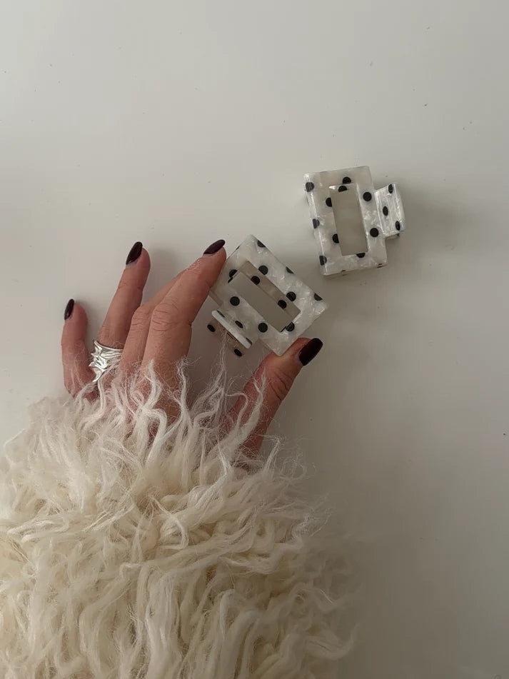 Jona the Label- JOSEFIN CLIP polka dots