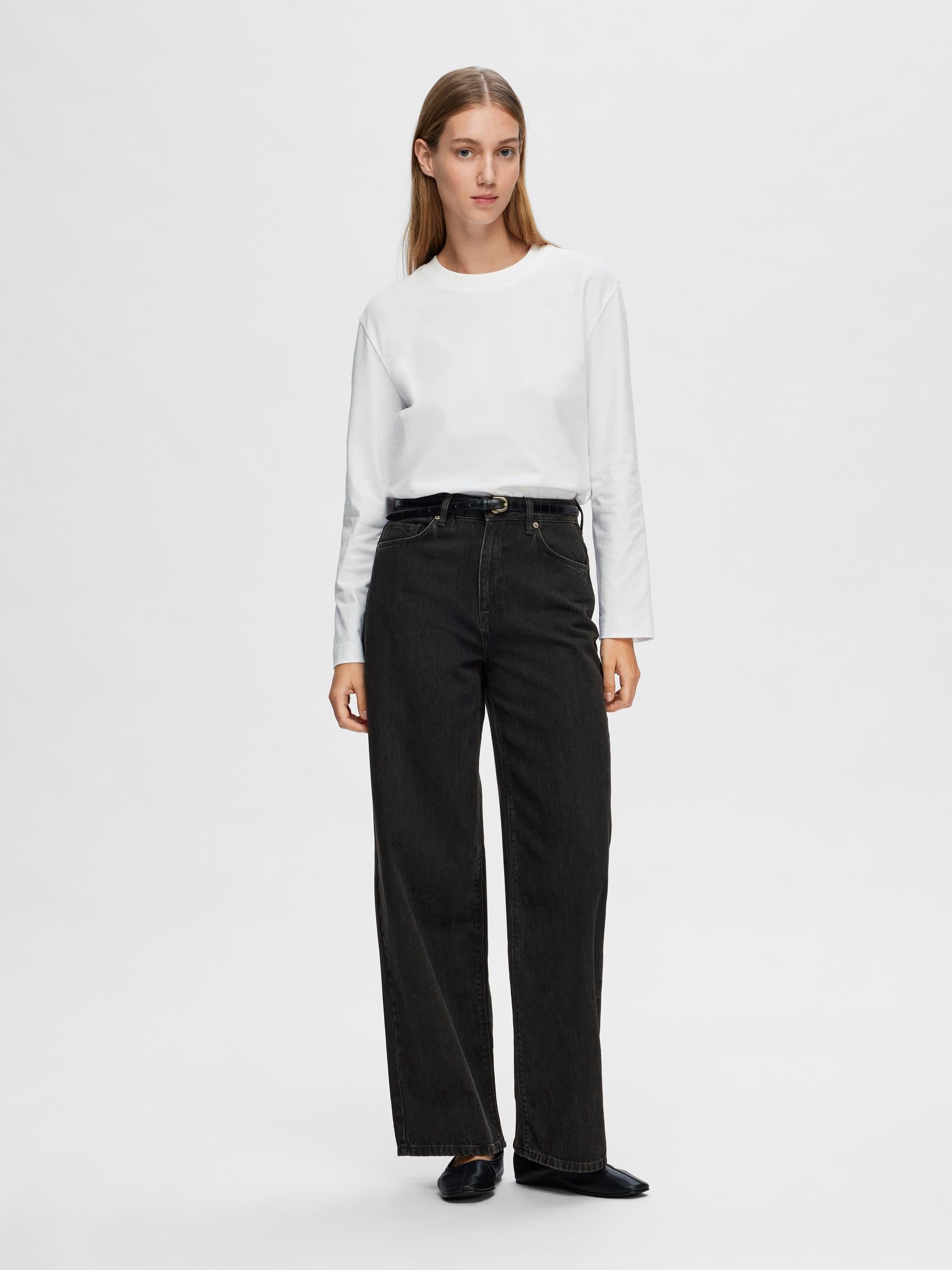 Selected Femme "Essential" Boxy Tee weiss, langarm