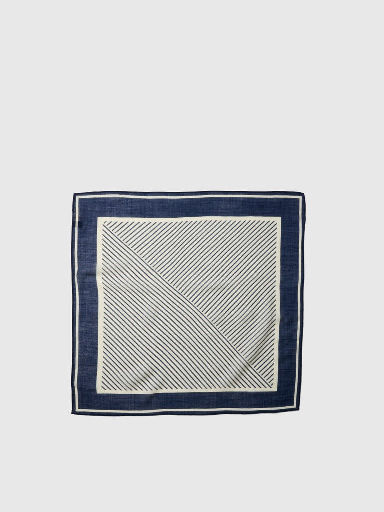 "SLWRIA" WOOL SCARF