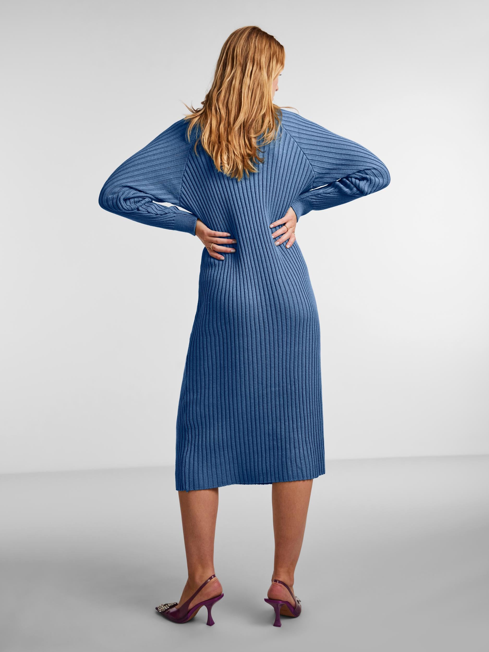 YAS "Mavi" Knit Midi Rollneck Dress blue