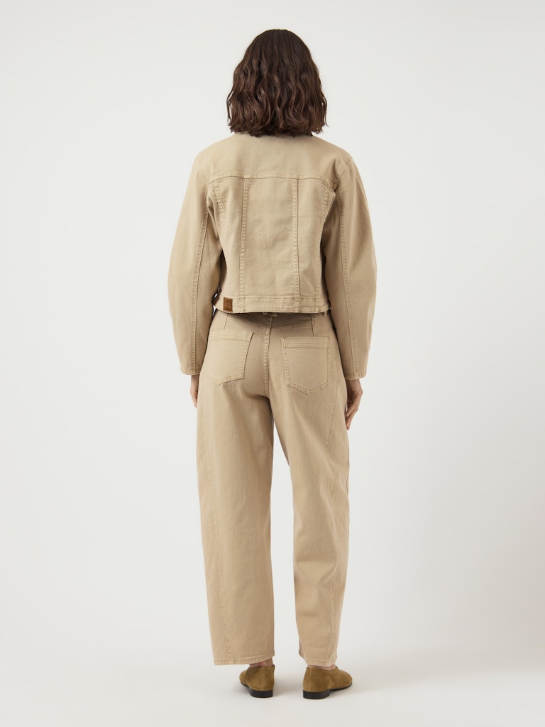 YAS "Lua" Barrel Ankel Jeans