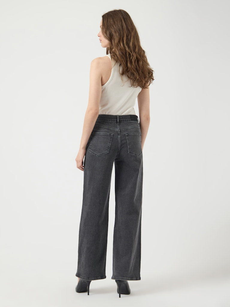 YAS "Rosie" Denim Jeans