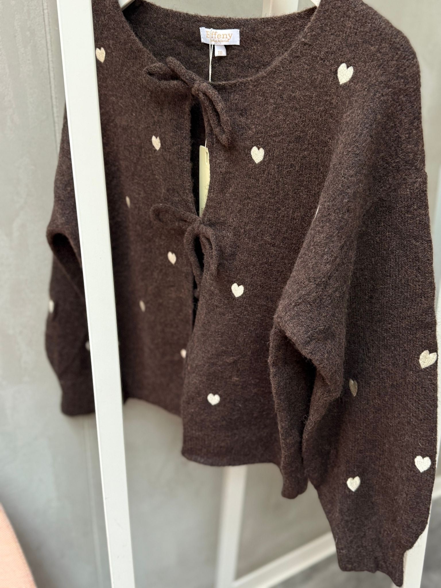Minette Cardigan mit Herzchen in vers. Farben