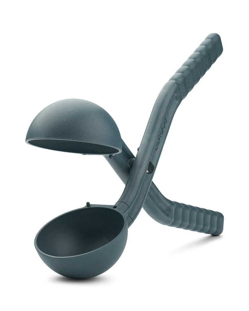 Liewood Huey snow ball maker- Whale Blue