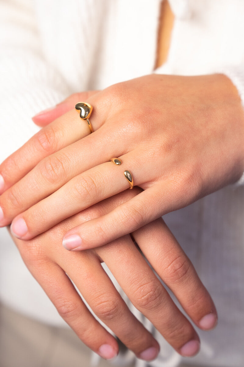 Minimalistischer offener Ring gold