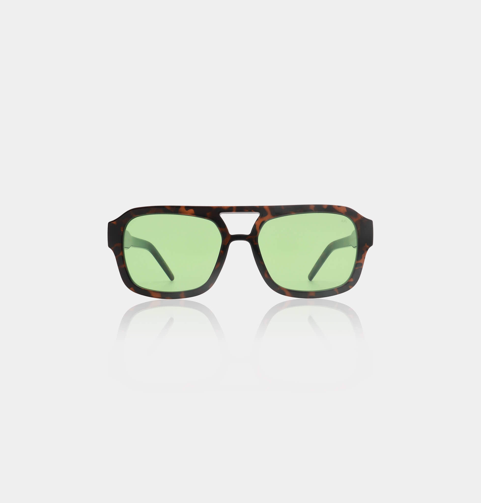 A Kjaerbede KAYA – DEMI TORTOISE